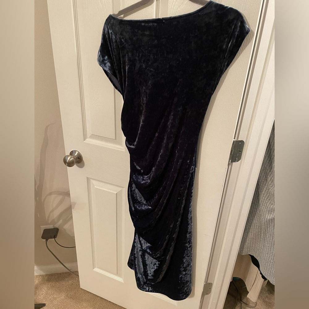 DKNY Velvet Off-Shoulder Dress Size 6 - Picture 5 of 5
